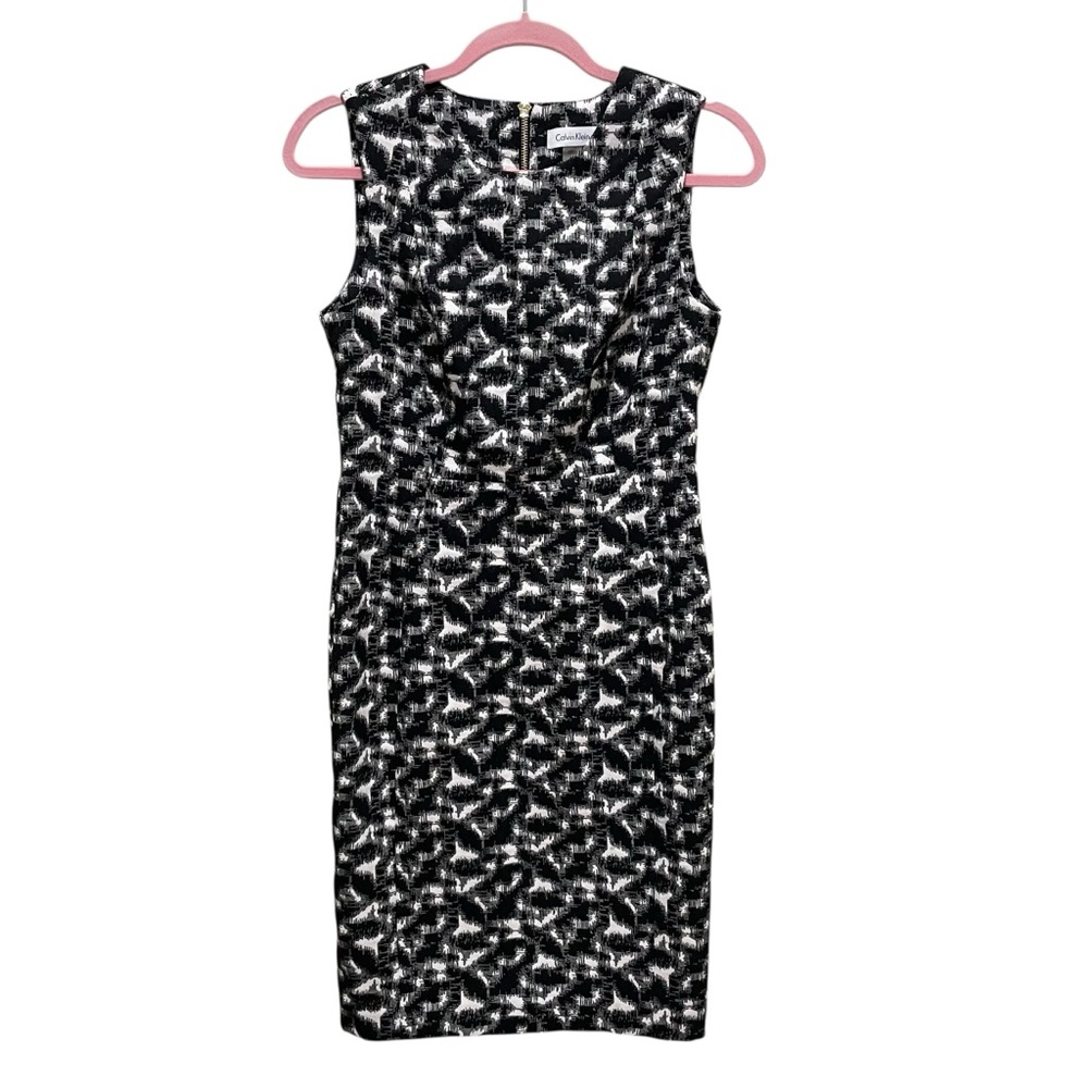 Calvin Klein Sheath Dress Abstract Print Black And White Womens Size 10 Petite